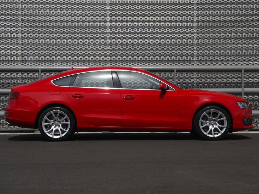  Audi A5 Sportback 2.0T Quattro 2010 года  (AU) (фото 7 из 19)